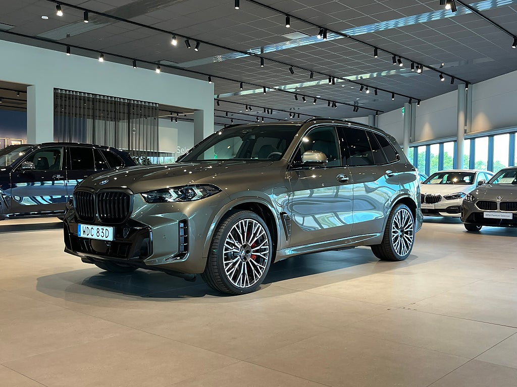 BMW X5 xDrive50e M Sport Pro H/K D/A Pro Drag Massagestolar  