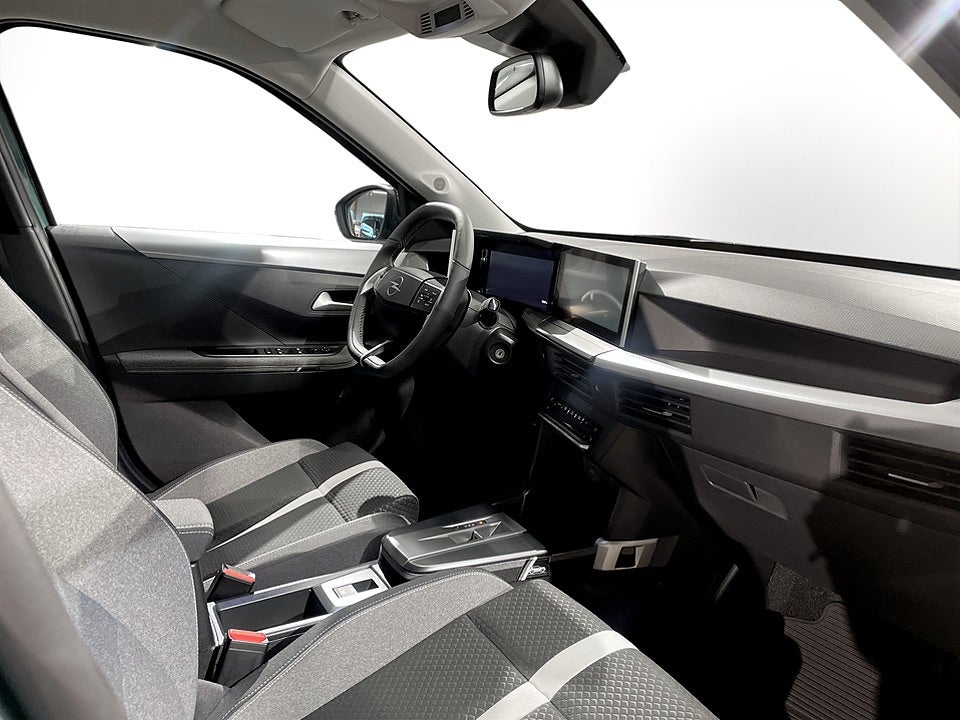 Bild på Opel Frontera GS Hybrid 145hk - DEMO