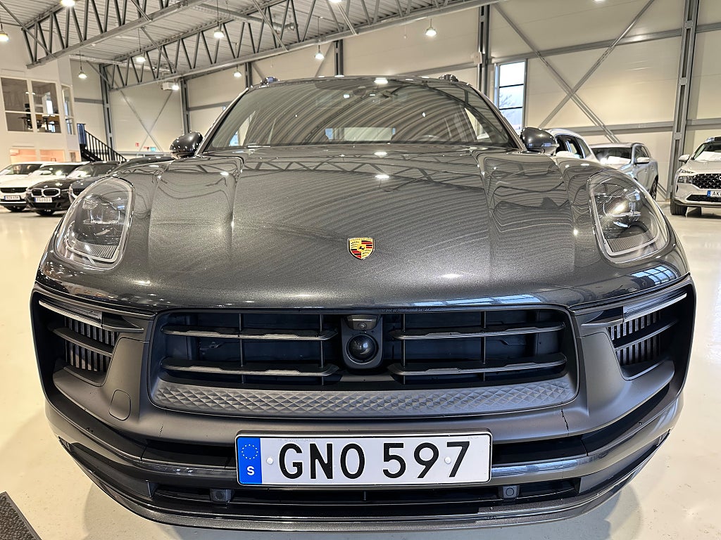 Porsche Macan 2023 - miniatyr 3