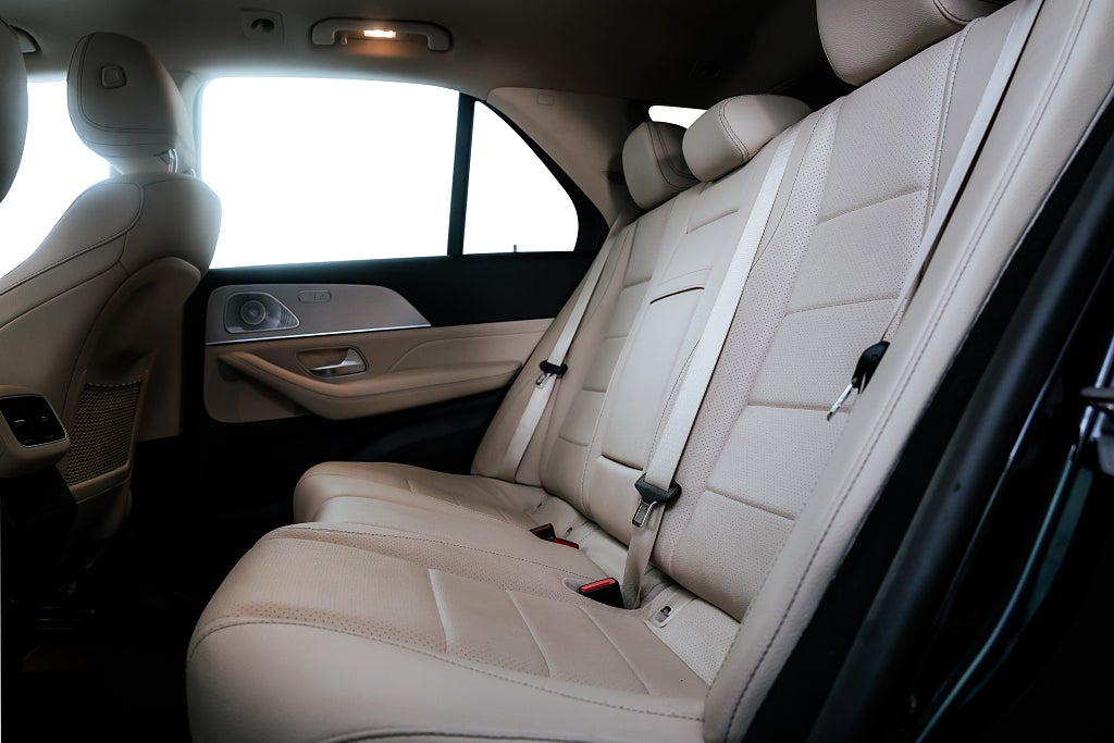 Gallery image 12 of 15