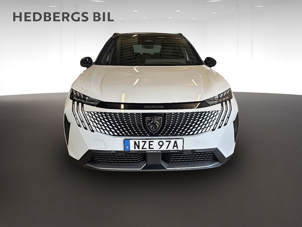 Peugeot 5008 HYBRID 136HK thumbnail