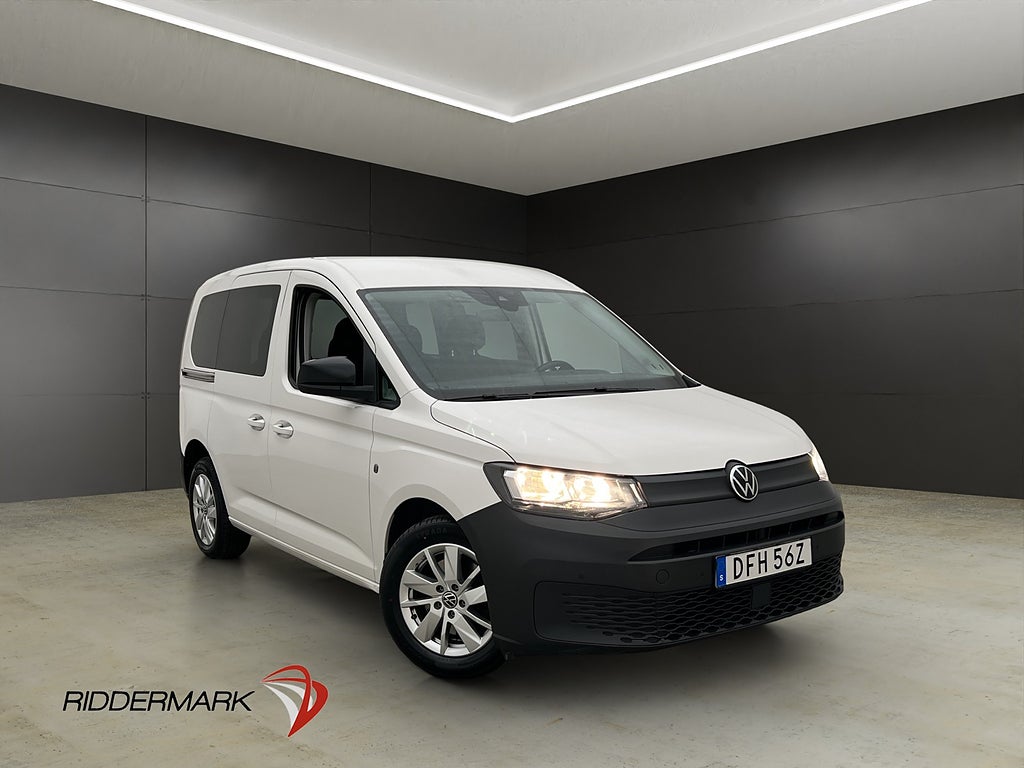 Volkswagen Caddy Life 1.5TSI PDC Dragkrok Farthållare 5-Sits