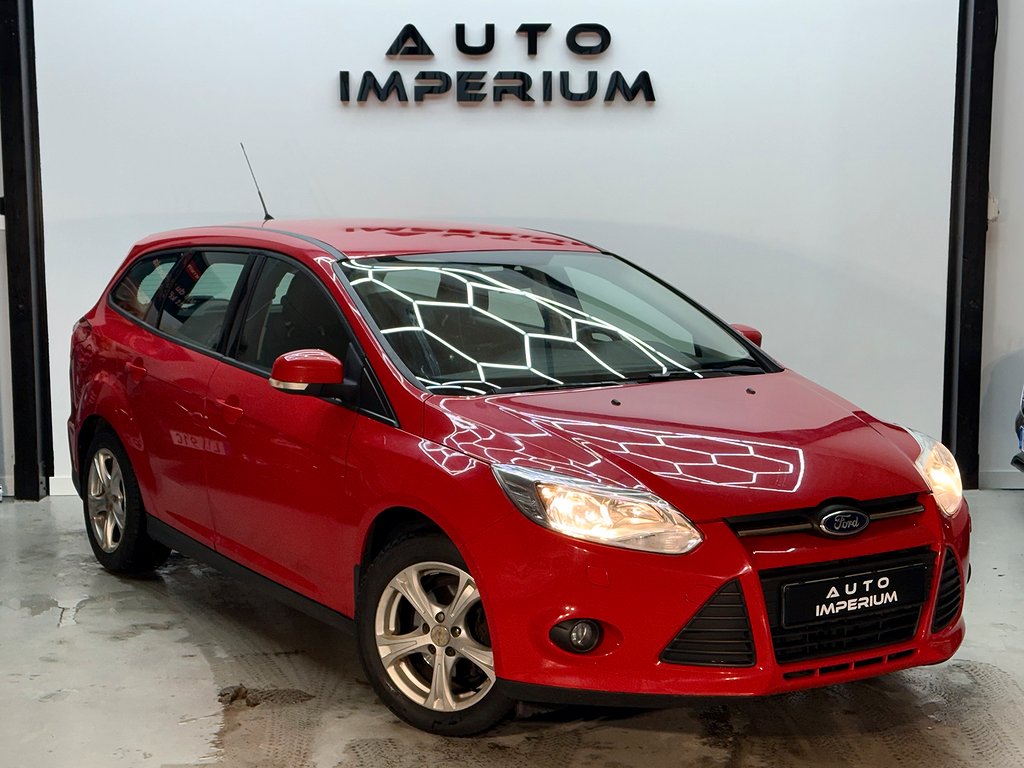 Ford Focus Kombi 1.0 EcoBoost Trend P-Sensorer 125 hk