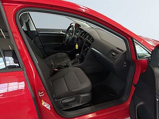 Volkswagen Golf 5-dörrar 1.6 TDI S&V-hjul/A.d Fart/Carplay/Drag/Kamera – bild 10