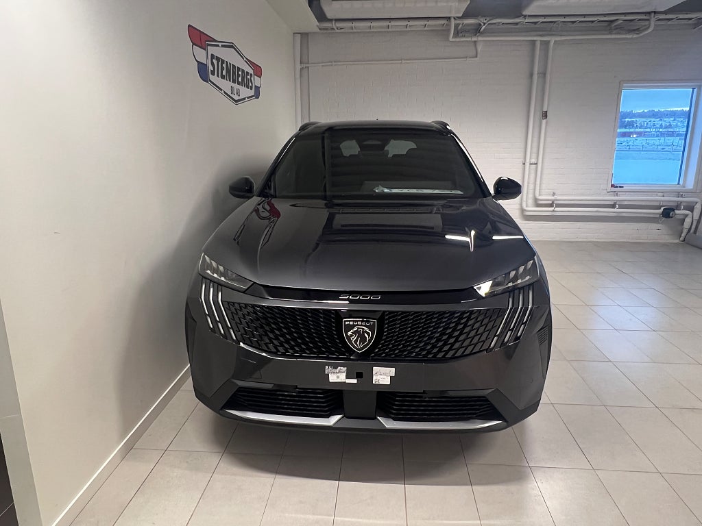 Peugeot 5008 Ultimate HYBRID 136  thumbnail