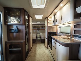 Husvagn, 1-axl Hobby 560 LU Prestige 10 av 21