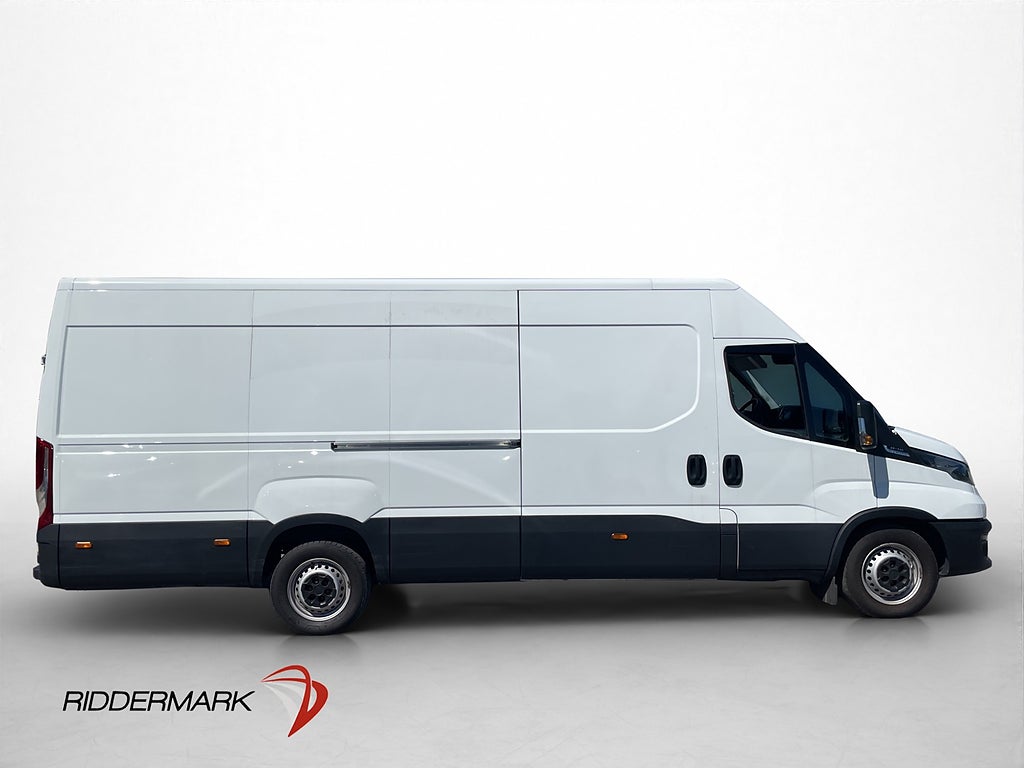 Iveco Daily L4H2 Värmare P-Sensorer 3-Sits Farthållare Moms