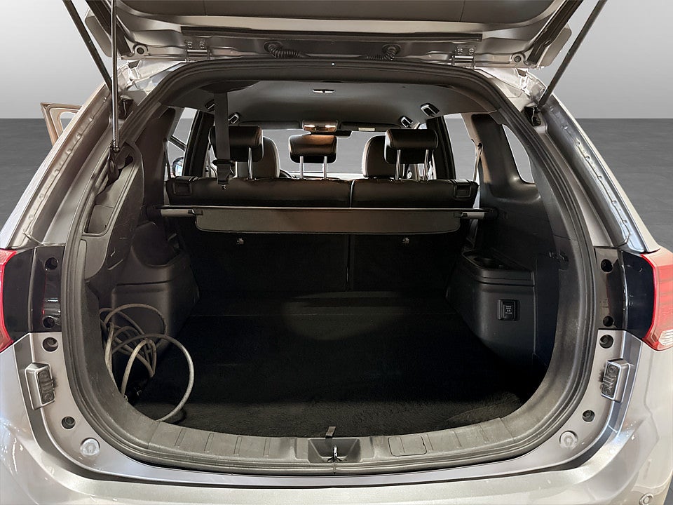 Bild på Mitsubishi Outlander Business PHEV 224hk Aut 4WD B-KAMERA DRAG ELSTOL