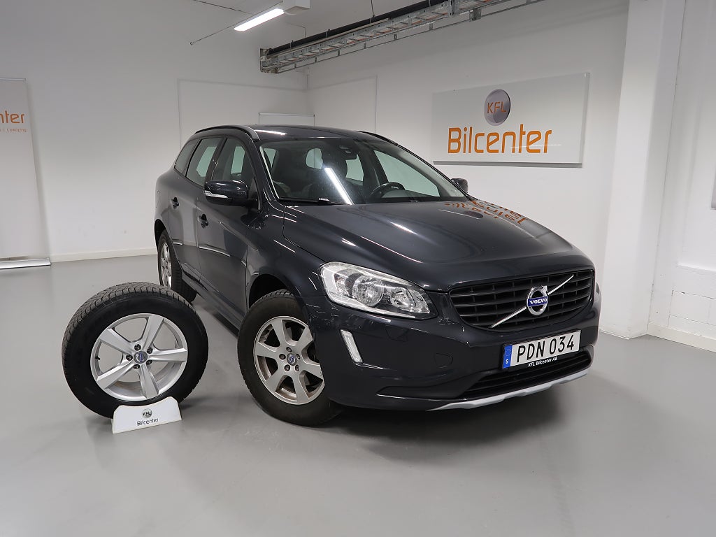 Volvo XC60 *KFL 10 år 2,99%* D4 AWD Classic V-Däck ingår Drag-Värmare-VoC