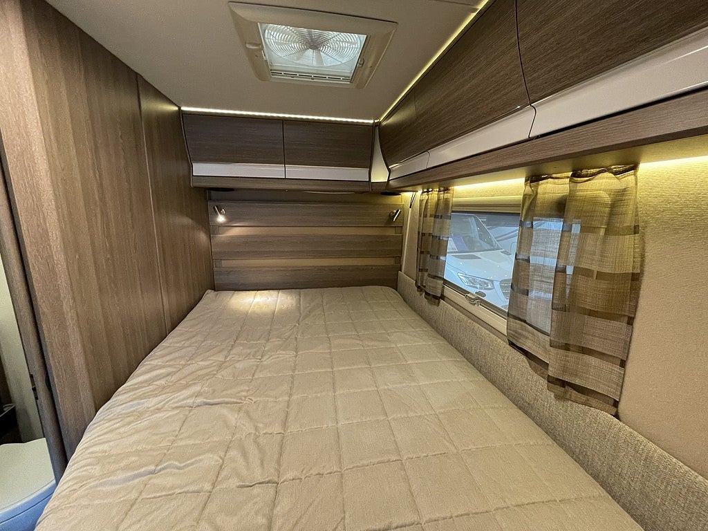 Kabe Classic 740 LXL /ALDE / AC-bodel / Solcell / Automat / - Kabe