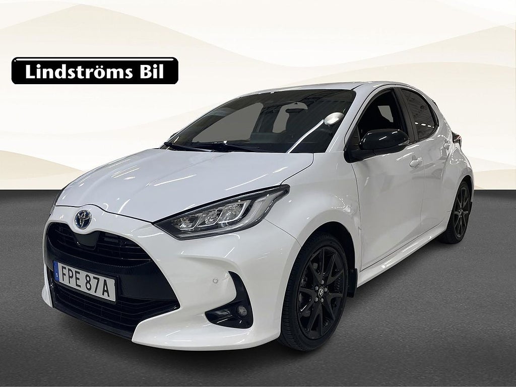Toyota Yaris 1,5 HYBRID 5D STYLE SÄKERHETSPAKET VINTERHJUL