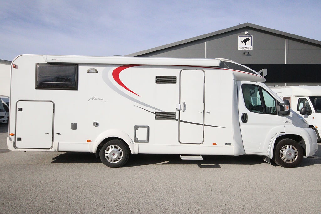 Bürstner Nexxo T728 (131 hk)