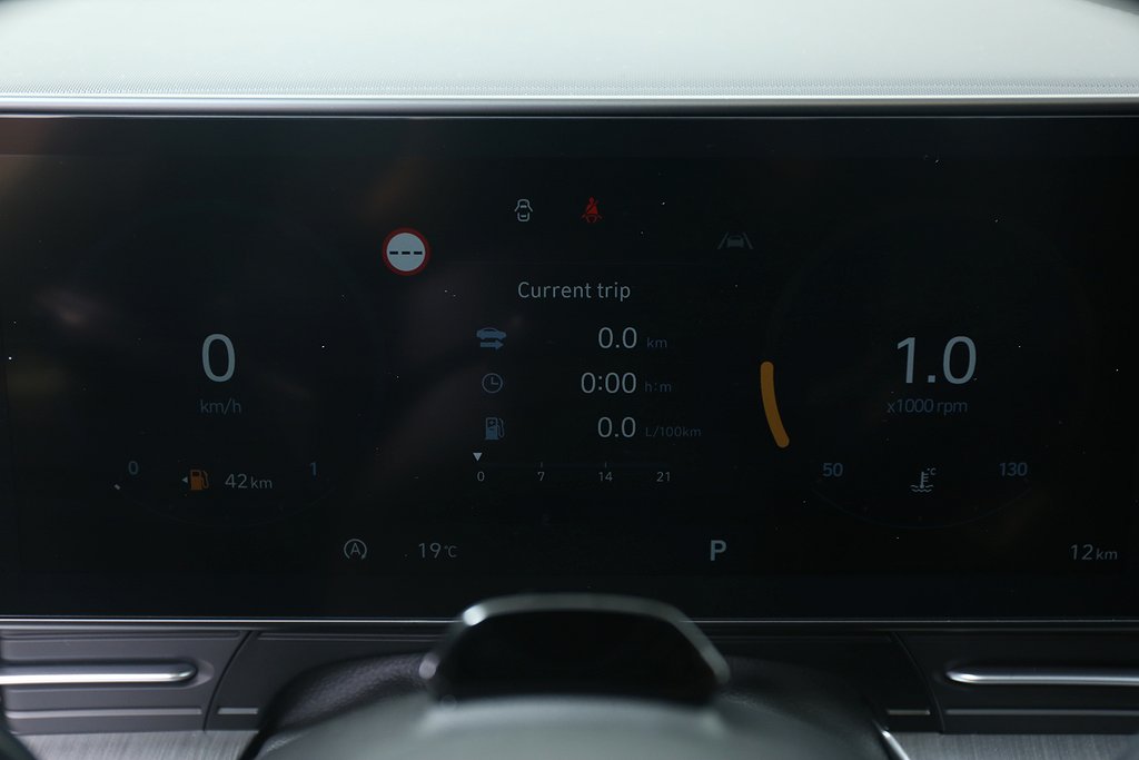 Hyundai Kona 1.0T Essential Automat 2024