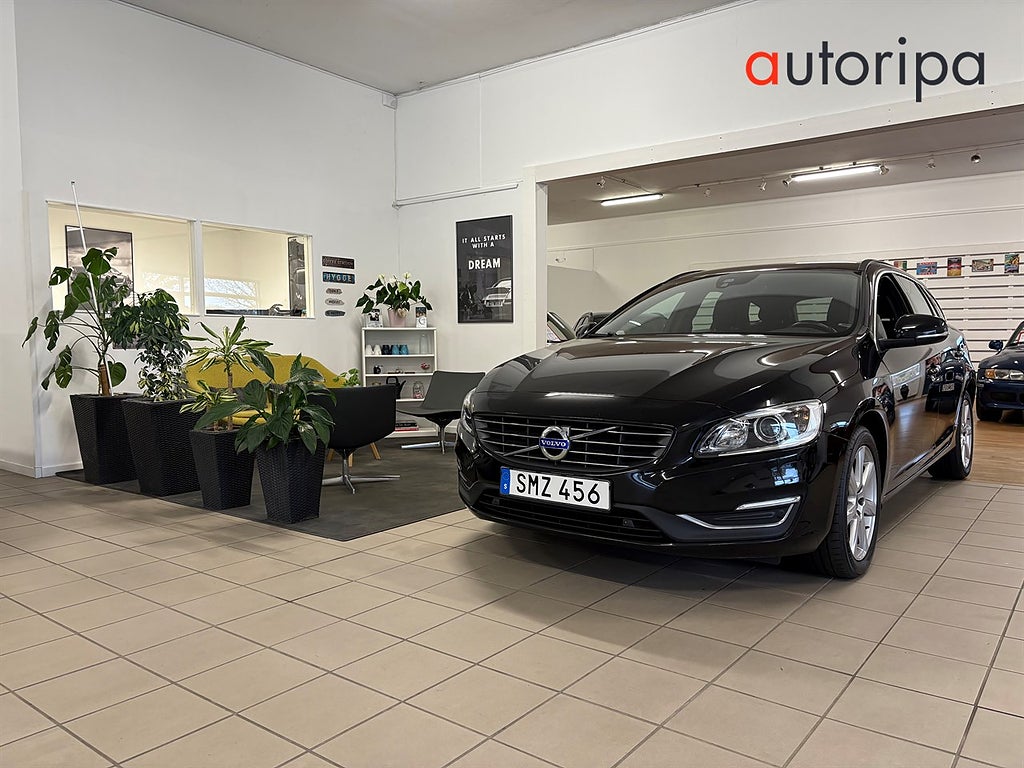Volvo V60 D4 Manuell, 190hk Classic, Momentum
