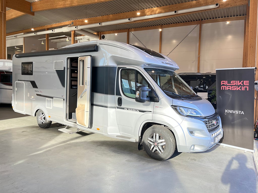 Adria Matrix Supreme 700 SL !Helgens Bil Ord pris 929.000 gäller fram 
