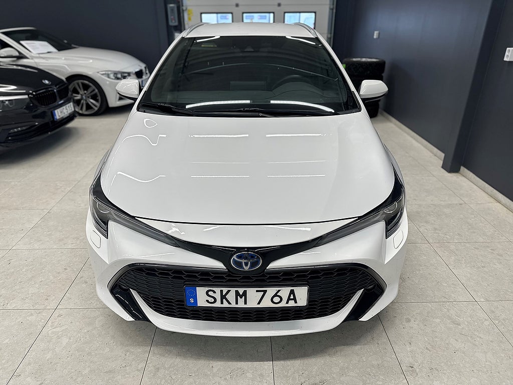 Toyota Corolla Touring Sports Hybrid e-CVT,/B-kamera/Rattvär/NAV/4.99%
