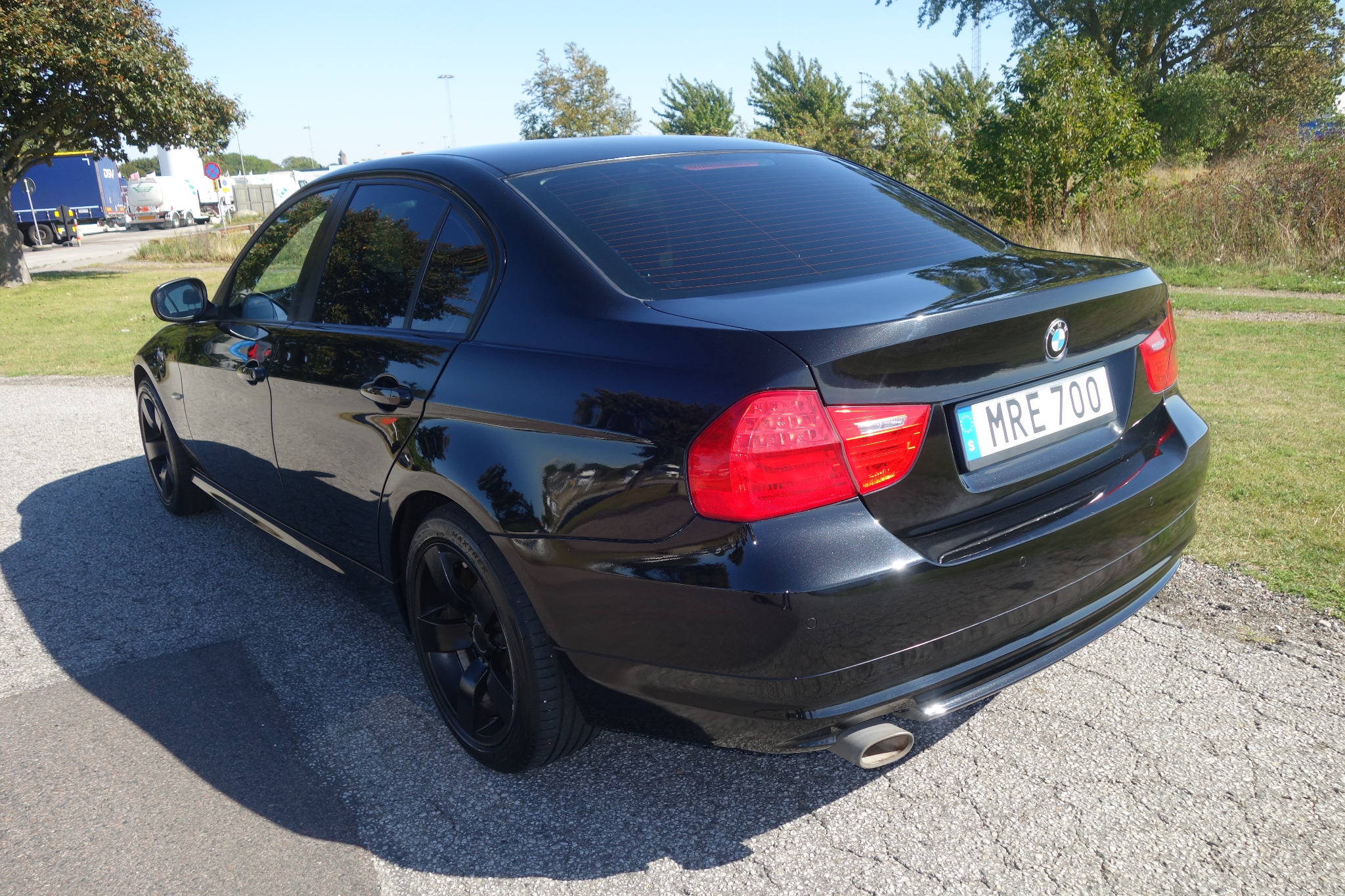 BMW 320 d 184hk Sedan Automat 2011, bild 3/47
