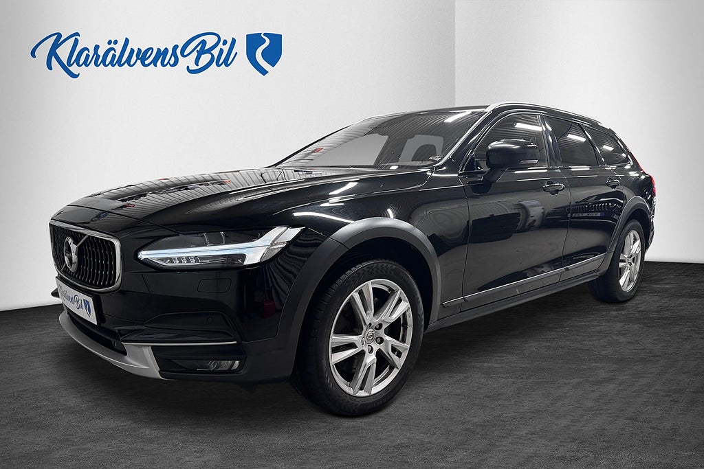 Volvo V90 Cross Country D4 AWD Momentum Plus (190hk) Drag Navi VoC