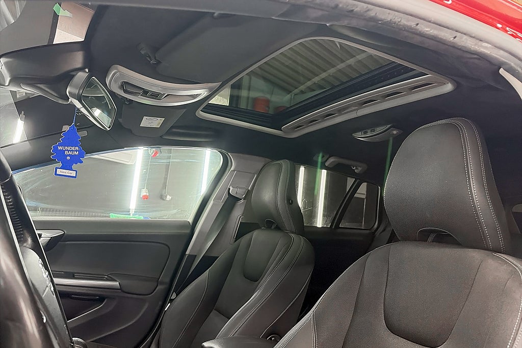 Volvo V60 2014