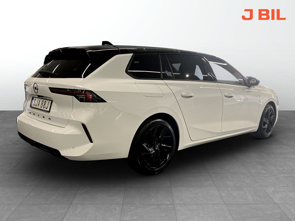 Bild på Opel Astra ST GS 1.2 PT 130hk Aut - BACKKAMERA, CARPLAY