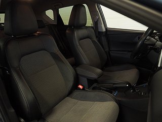 Halvkombi Toyota Auris 22 av 29