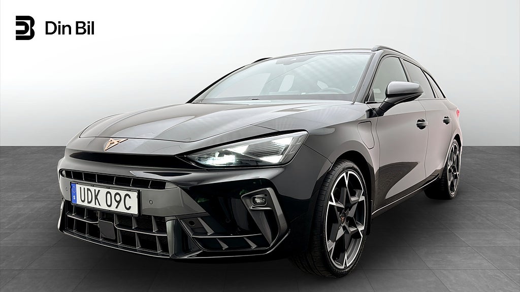 Cupra Leon Sportstourer VZ 1,5 e-Hybrid 272HK / Drag