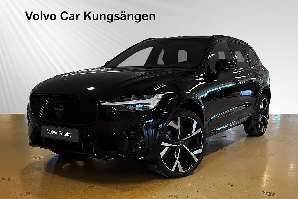 Volvo XC60 T8 Plus Black Nordic Edition 22" Bowers Luftfj...