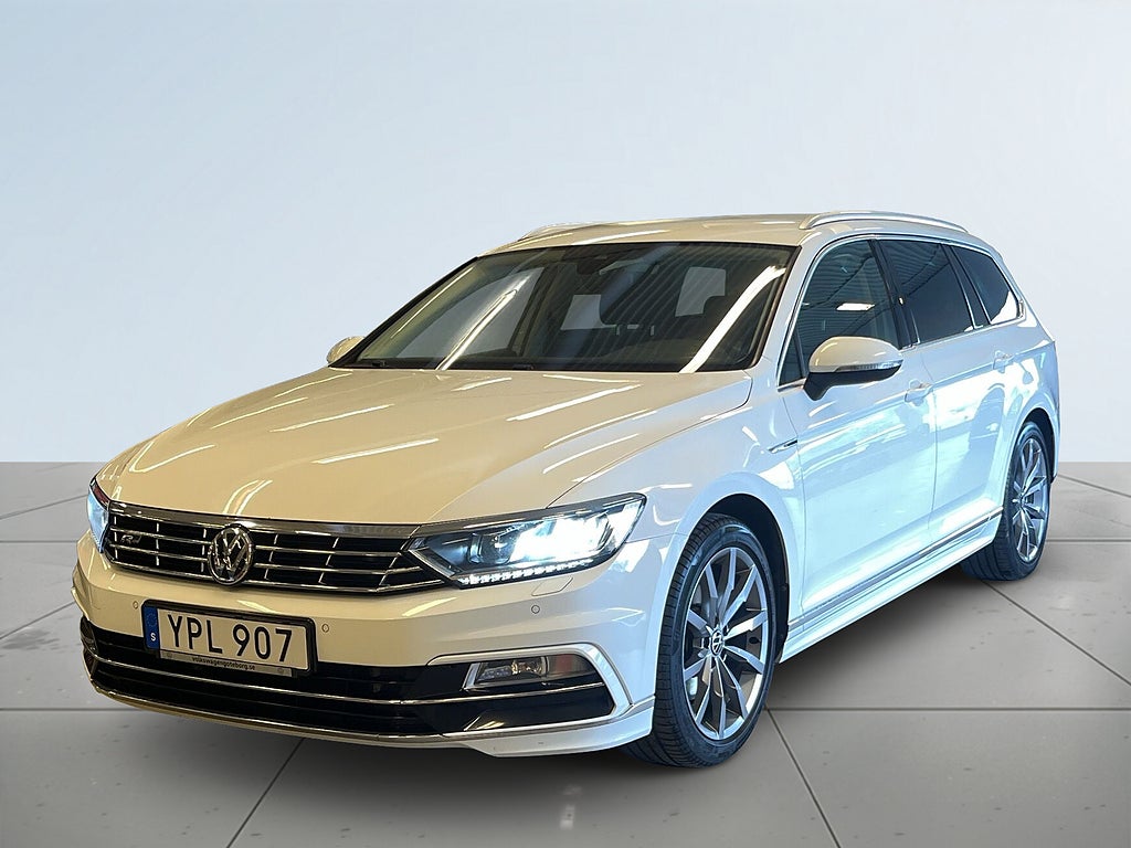 Volkswagen Passat Sportscombi 2.0 GT Drag/Kamera/P-Värm/Skinn/S&V-Hjul