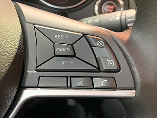 SUV Nissan Qashqai 24 av 25