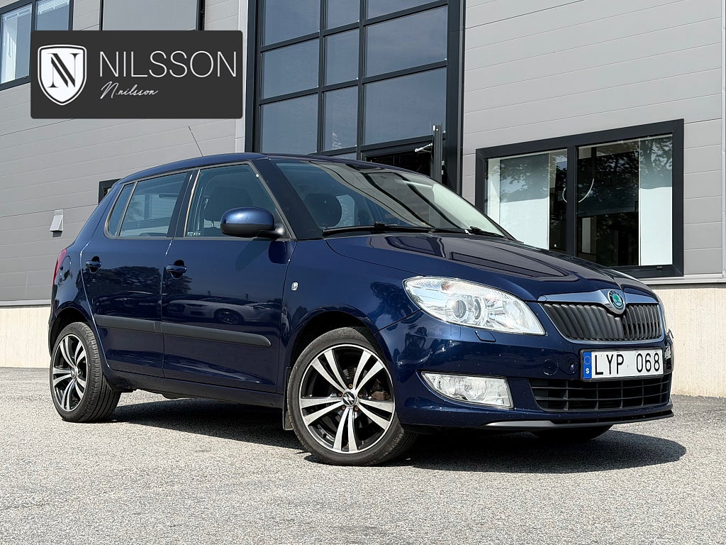 Skoda Fabia 1.6 TDI Elegance Nybesiktigad Nyservad Låg skatt Euro 5