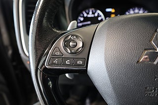 SUV Mitsubishi Outlander 25 av 28