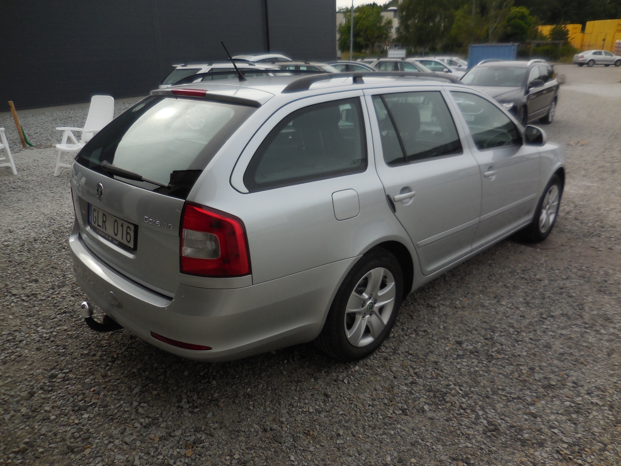 Skoda Octavia Kombi 1.6 TDI 105hk 2012, bild 3/36