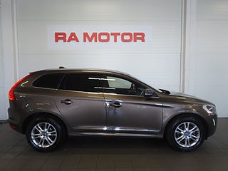 SUV Volvo XC60 4 av 26
