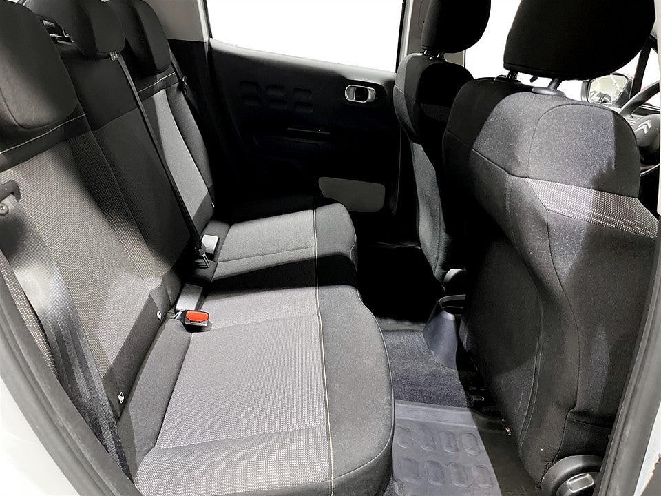 Bild på Citroën C3 Feel 1.2 PT 82hk - CARPLAY, BACKSENSORER