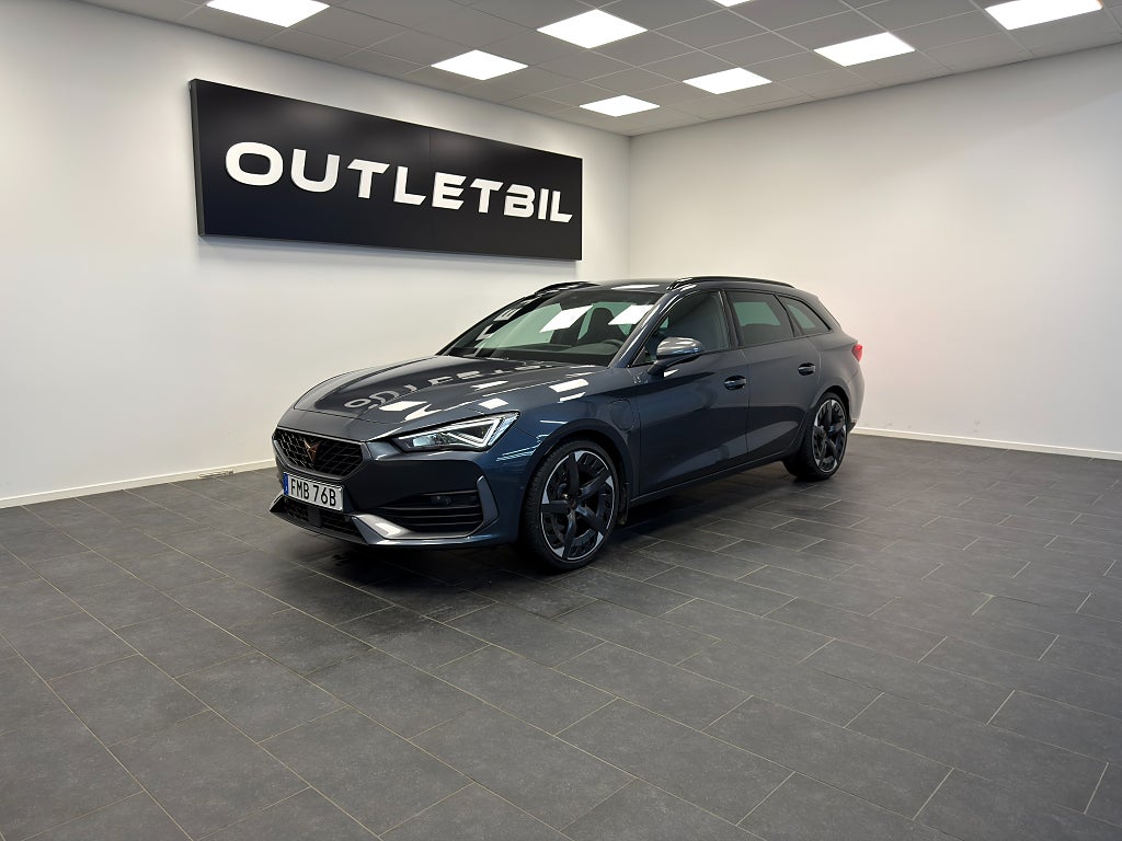 Cupra Leon Sportstourer e-Hybrid DSG Backkamera Drag 245hk