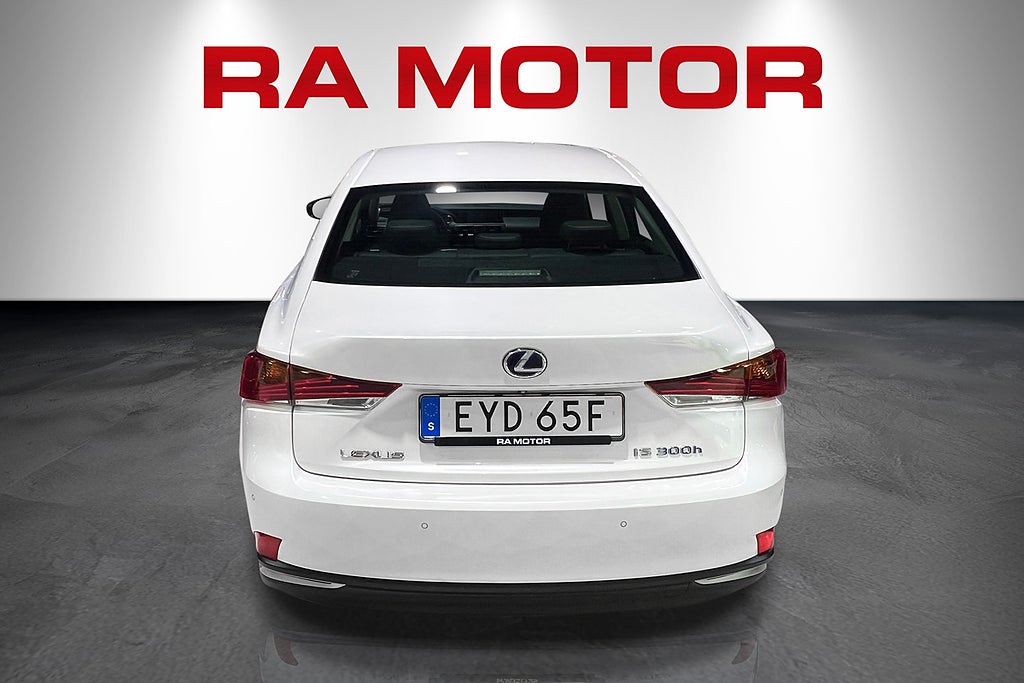 Lexus IS 300h Comfort  Hybrid 223hk | Backkamera | 2019