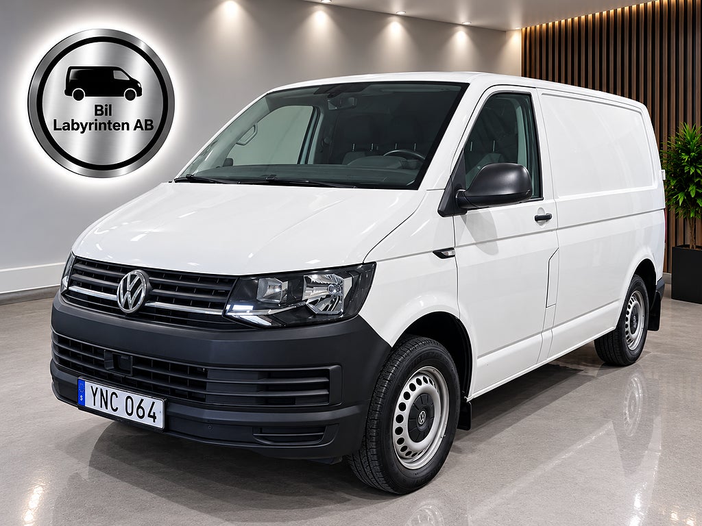 Volkswagen Transporter MOMS 1 ÄGARE DRAGKROK T30 2.0 TDI BMT Euro 6
