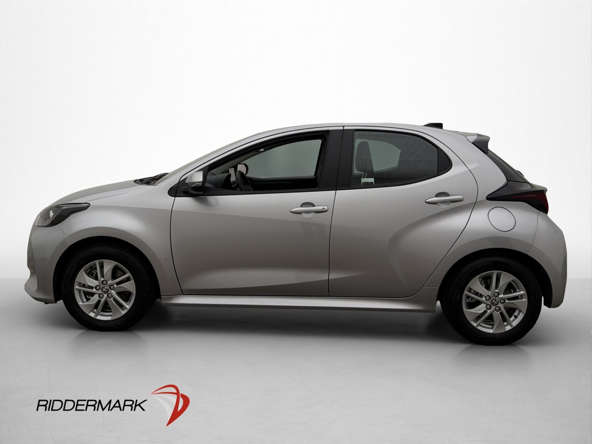 Toyota Yaris 1.5 Hybrid 116 2026, photo 5/10