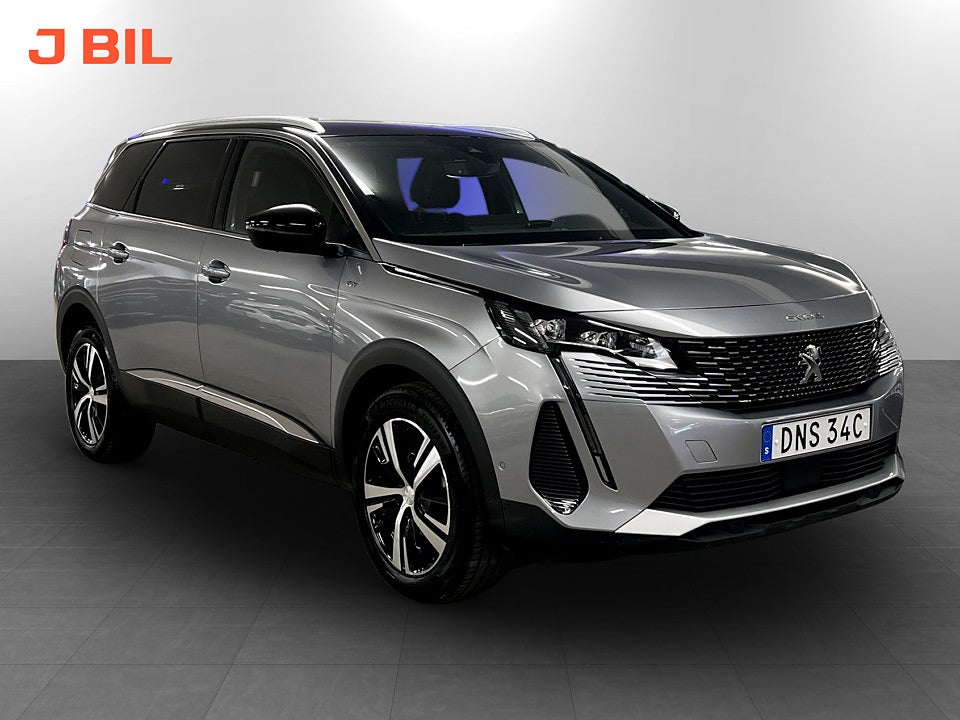 Bild på Peugeot 5008 GT 1.2 PT 130hk Aut 7-SITS B-KAMERA CARPLAY