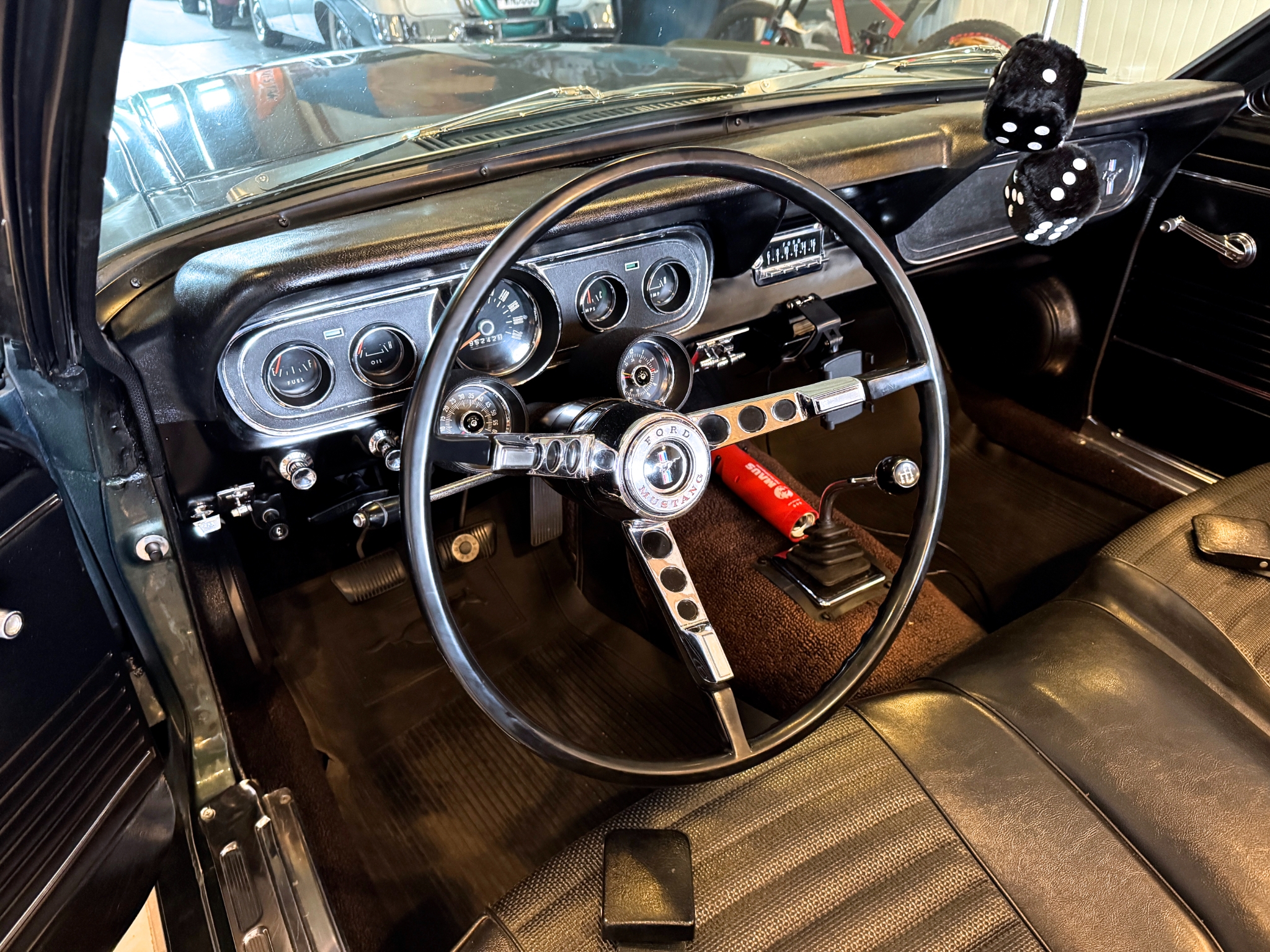 Ford Mustang GT Cabriolet 1966, bild 7/52