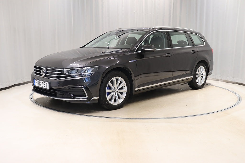 Volkswagen Passat Sportscombi GTE 218hk Aut Drag Kamera Nav 2020