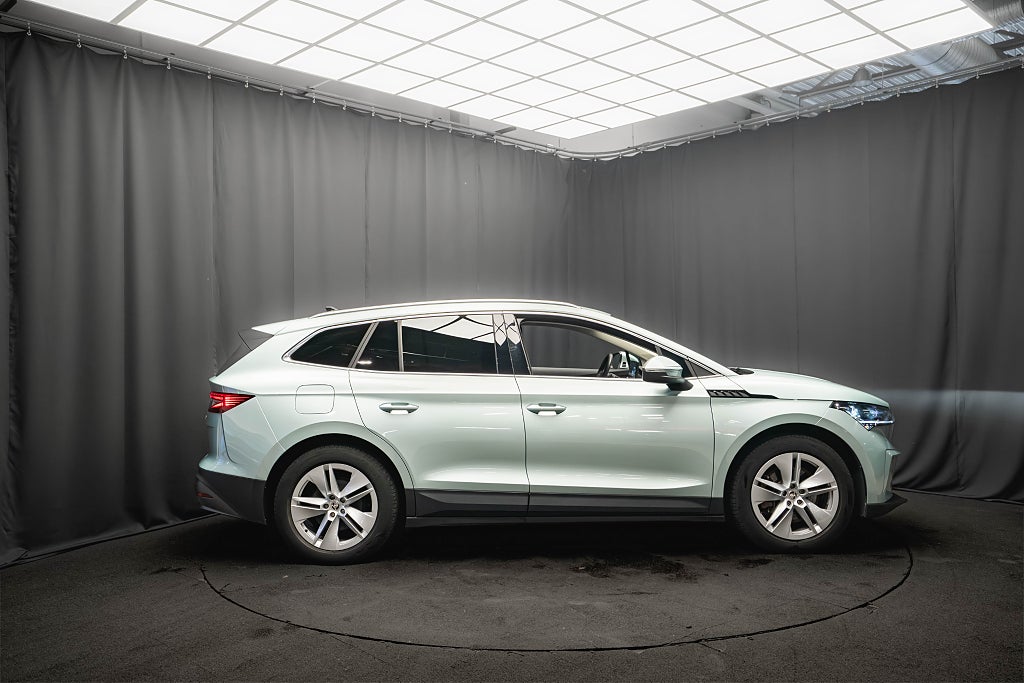 Skoda Enyaq iV 80x ADVANCED CRYSTAL DRAG HUD CANTON ELSTOL 1-ÄGARE