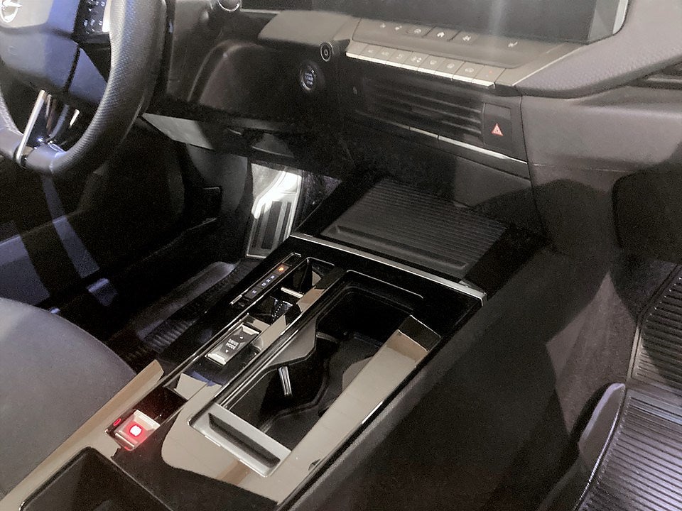 Bild på Opel Astra ST GS 1.2 PT 130hk Aut - 360-KAMERA, CARPLAY