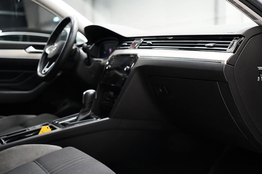 Volkswagen Passat Alltrack 2022 - miniatyr 13