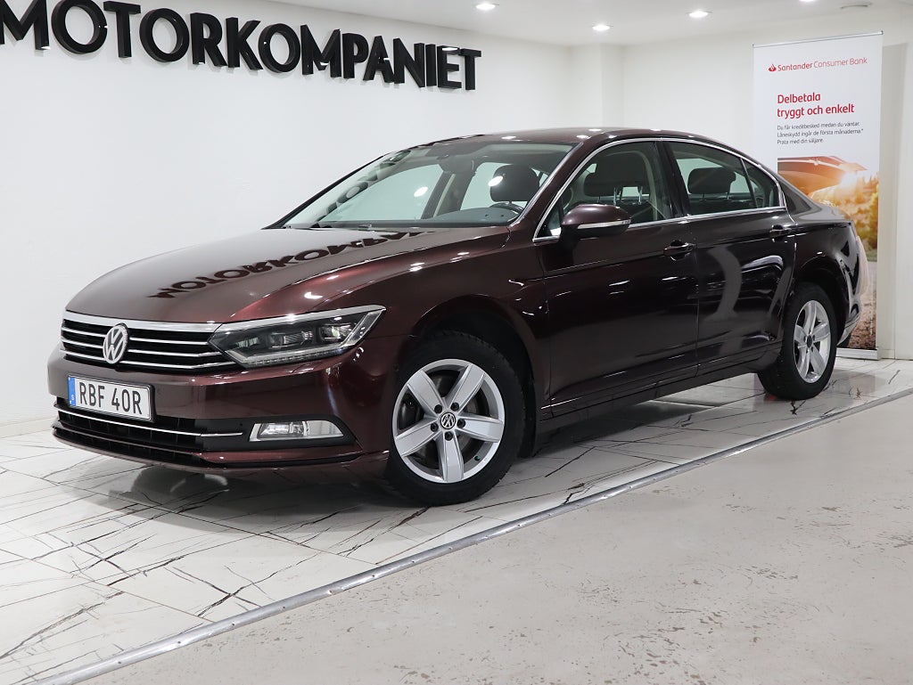 Volkswagen Passat 1.4 TSI Parkeringssensorer Keyless Dragkrok Nyservad