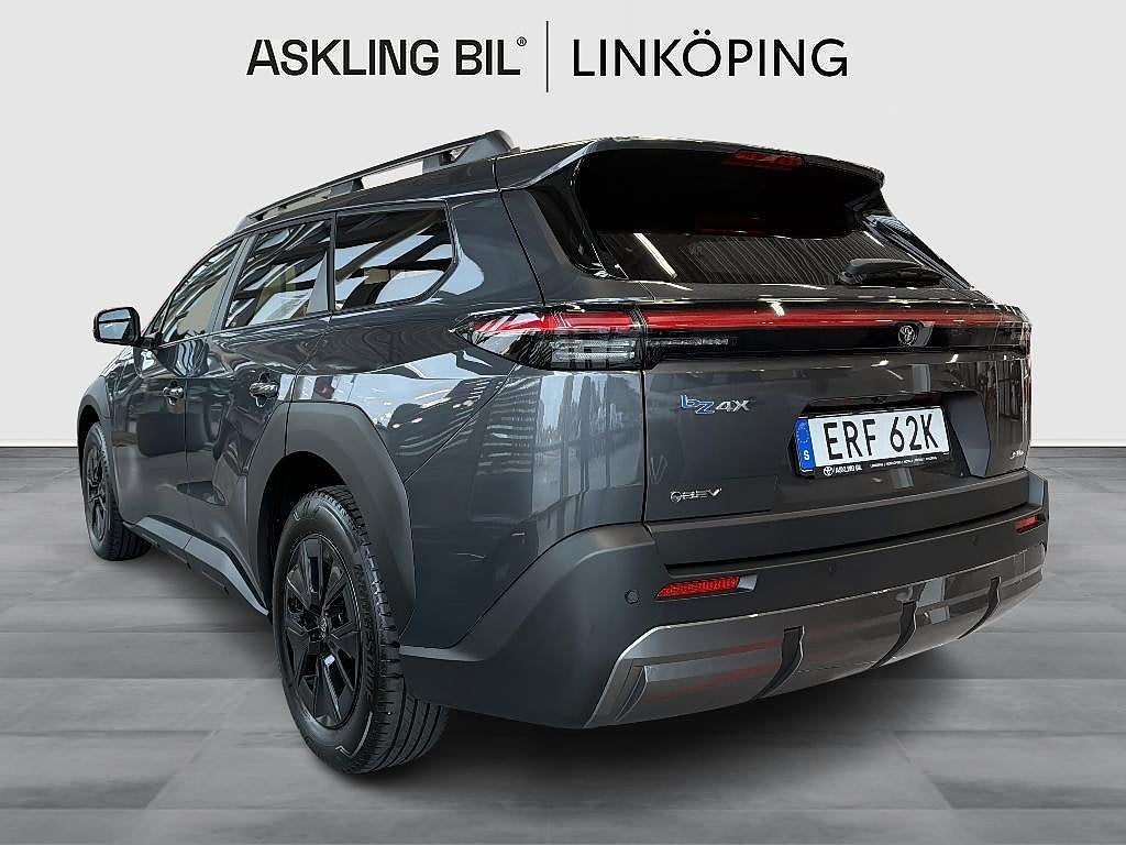 Toyota bZ4X Touring 2026 - miniatyr 2