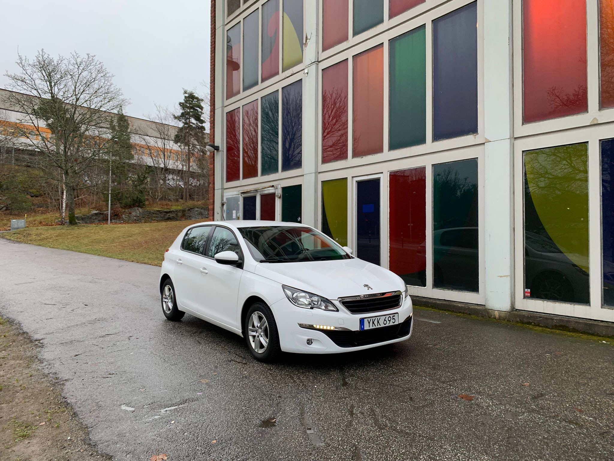 Peugeot 308 2018, bild 2/10