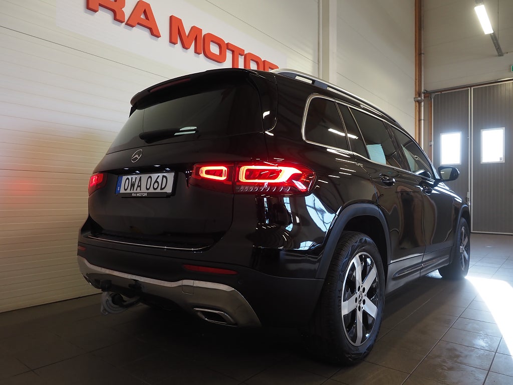 Mercedes-Benz GLB 200 7G-DCT 163hk |7-sits|Widescreen|Drag| 2023