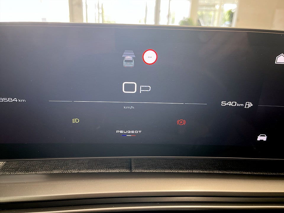 Bild på Peugeot 3008 GT Hybrid 145hk Aut B-KAMERA CARPLAY