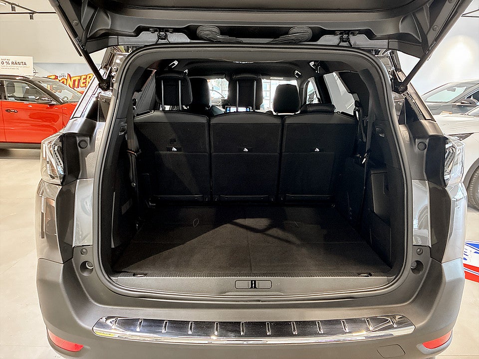 Bild på Peugeot 5008 GT 1.2 PT 130hk Aut 7-SITS 360-KAMERA CARPLAY